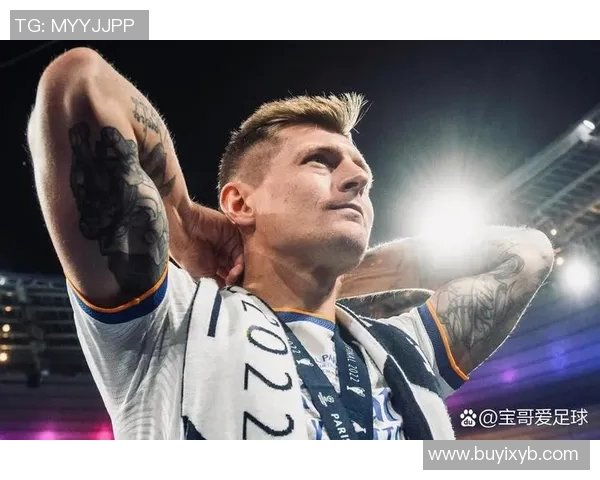 足球明星退役后的生活居所揭秘他们选择了哪些城市和生活方式